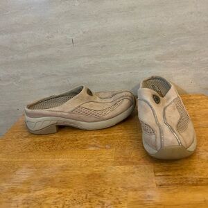 Ariat Leather Suede Slip-On Loafer Mules Cream Women's Size 6.5 Outdoor Western